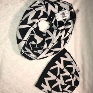 *FINAL PRICE* Michael Kors hat and scarf